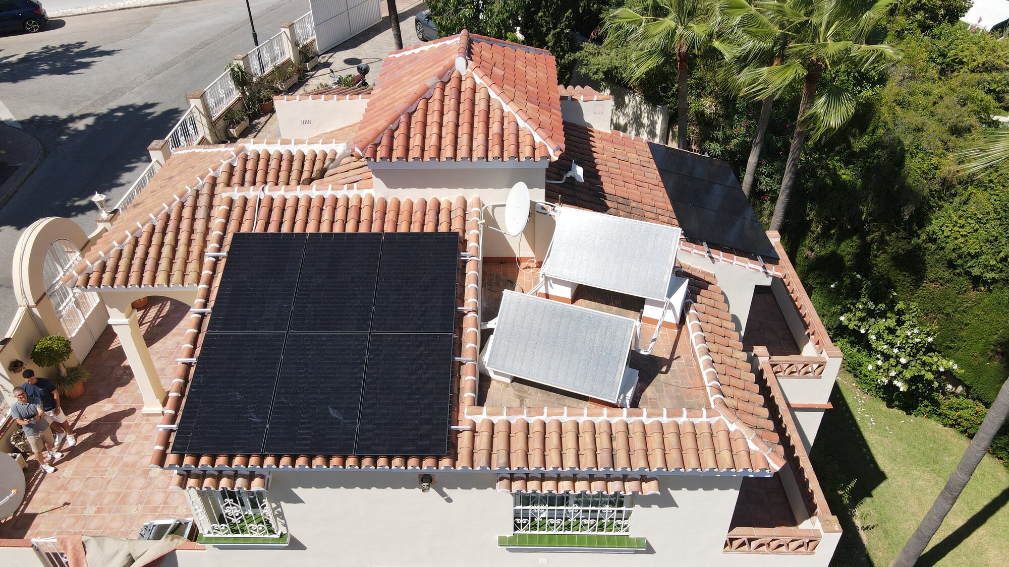 Instalación de placas solares Vivienda en el Lagarejo en Mijas, Málaga
